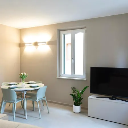 Residenza Cavour Center *