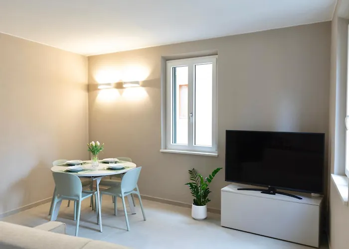 Residenza Cavour Center *