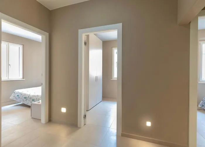 Residenza Cavour Center Tatil Evi *